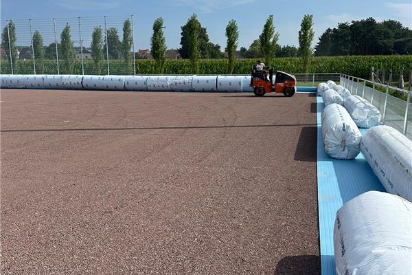 Aménagement terrain de football synthétique Oosterlindeveld - Sportinfrabouw NV